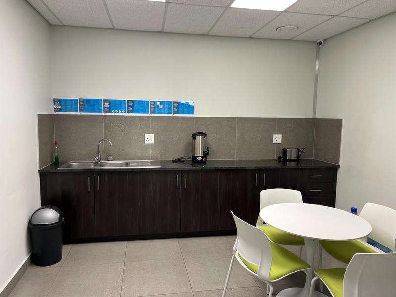 To Let Commercial Property for Rent in Montague Gardens Western Cape